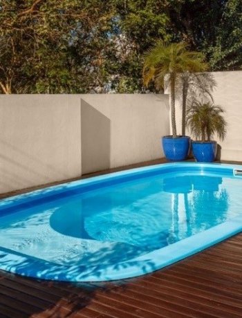 Piscina com Prainha - Top